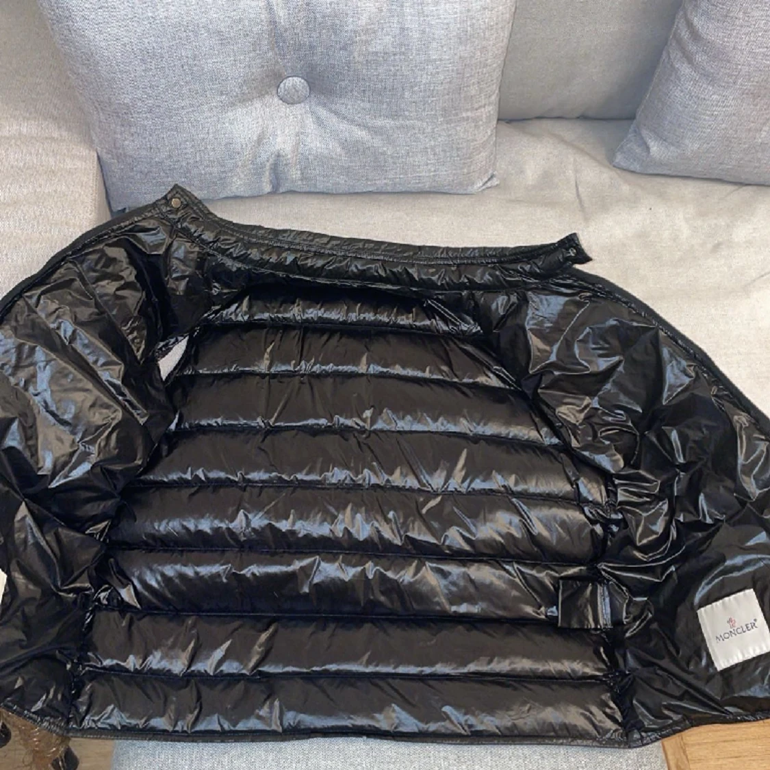 Moncler Väst GUI - 90