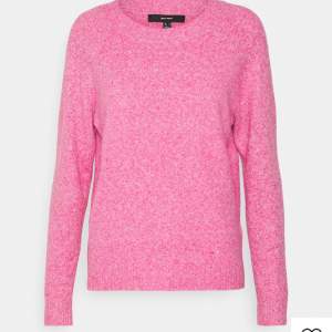 Säljer min rosa stickade tröja från veto Moda! Jätte fin och inga defekter!💘