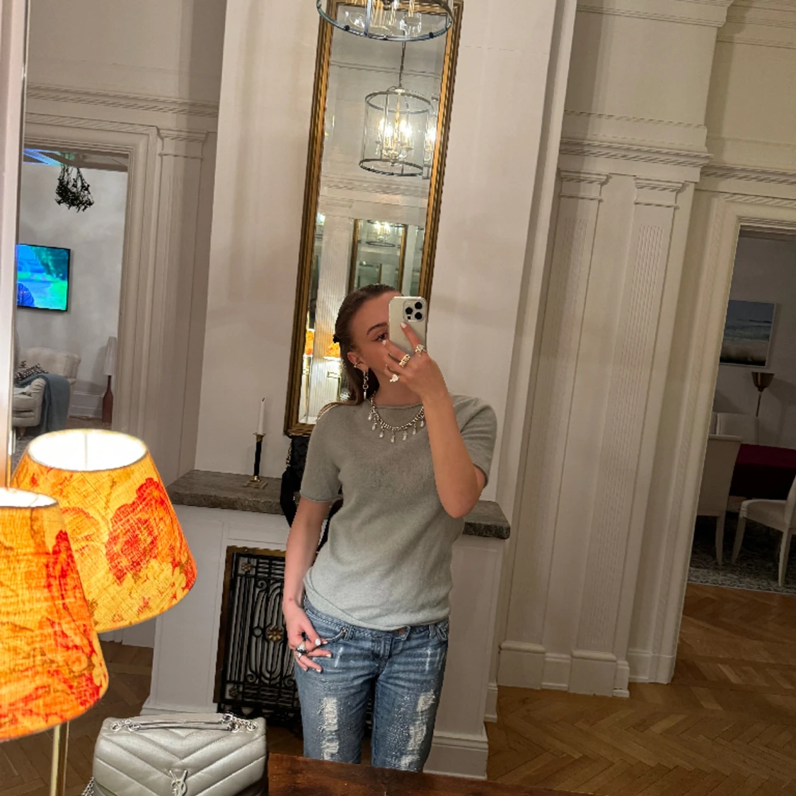 Lisa yang tröja - 90