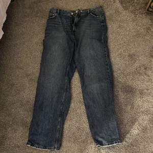 Berskha jeans storlek 42 använda 2 gånger
