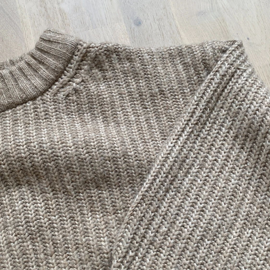 Stickad tröja  - 90