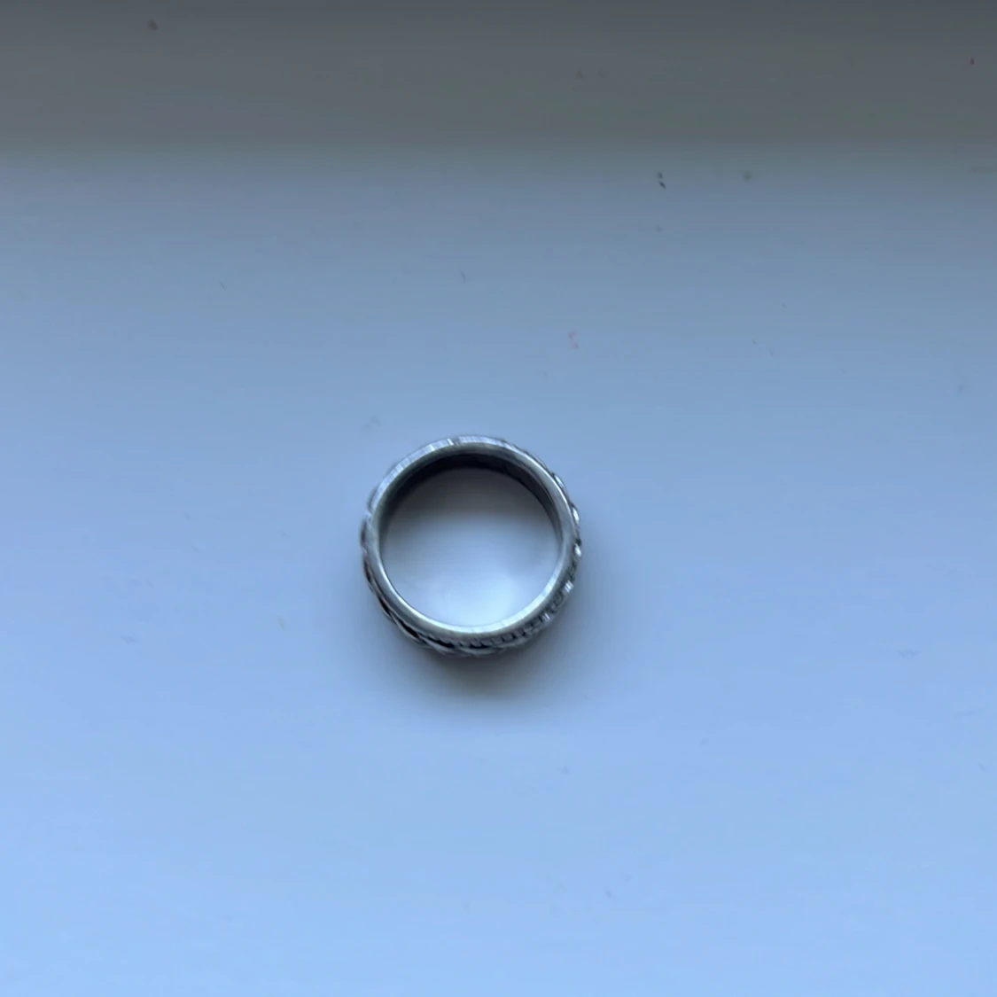 Säljer en ring som inte är rostfri men är i väldigt bra sick.  - 91