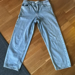 PULL&BEAR Jeans Baggy Fit  - Bra skick, sparsamt använda