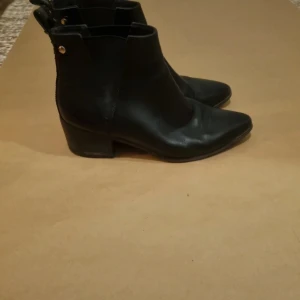 Ankelboots i storlek 39 - Ankelboots i storlek 39