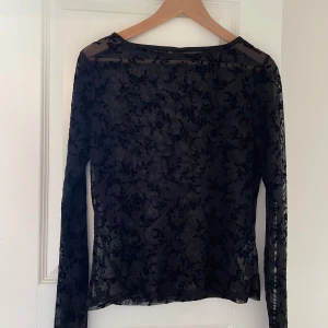 Spetstopp - Spetstopp från Gina. Storlek XL. Fint skick!