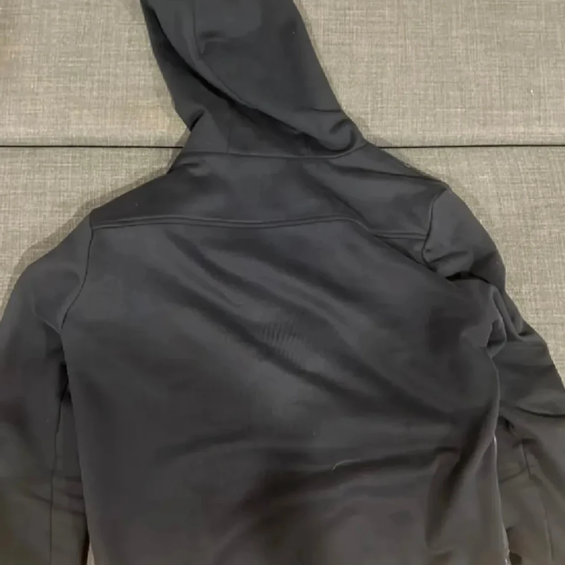 Moncler Cardigan  - 90