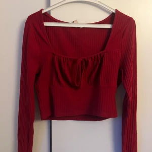 Långärmad topp - En perfekt tröja till julafton 