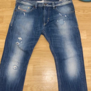 Diesel jeans  - Mycket fint skick 