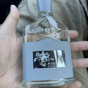 Creed aventus - Toppklass parfym, perfekt till sommarn. Oöppnad,skriv för mer bilder/info. Kvitto finns
