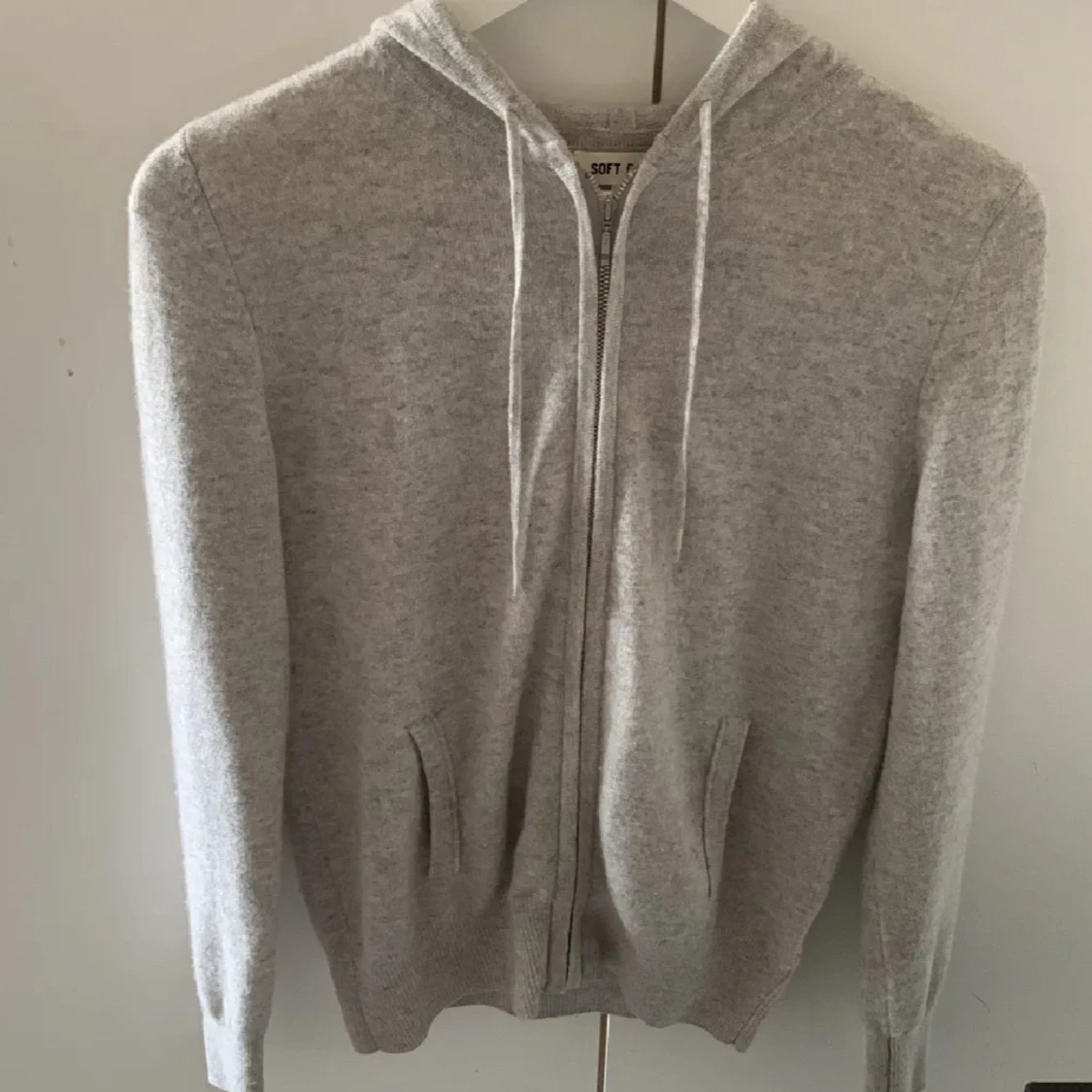 Greige hoodie från soft goat 
