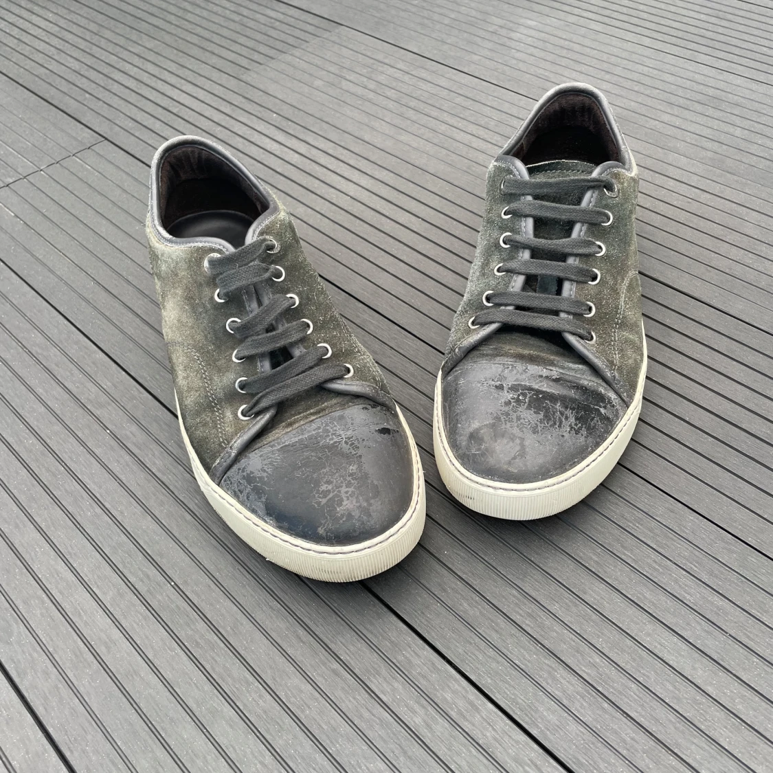 Grå sneakers från Lanvin  - 1