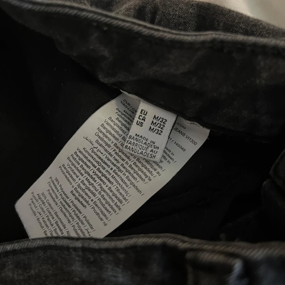 Svarta jeansbyxor från vero moda - 1