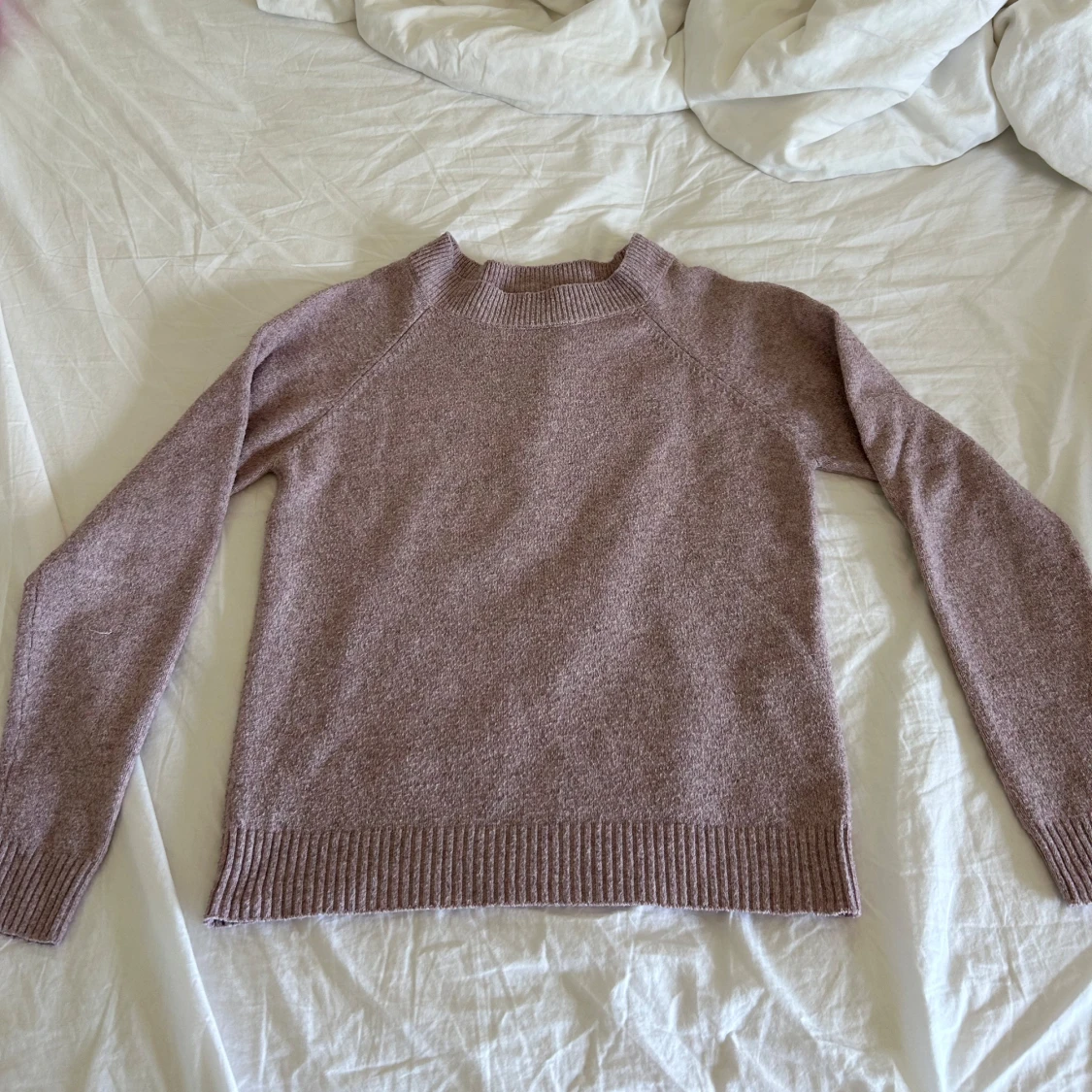 Rosa stickad tröja  - 1