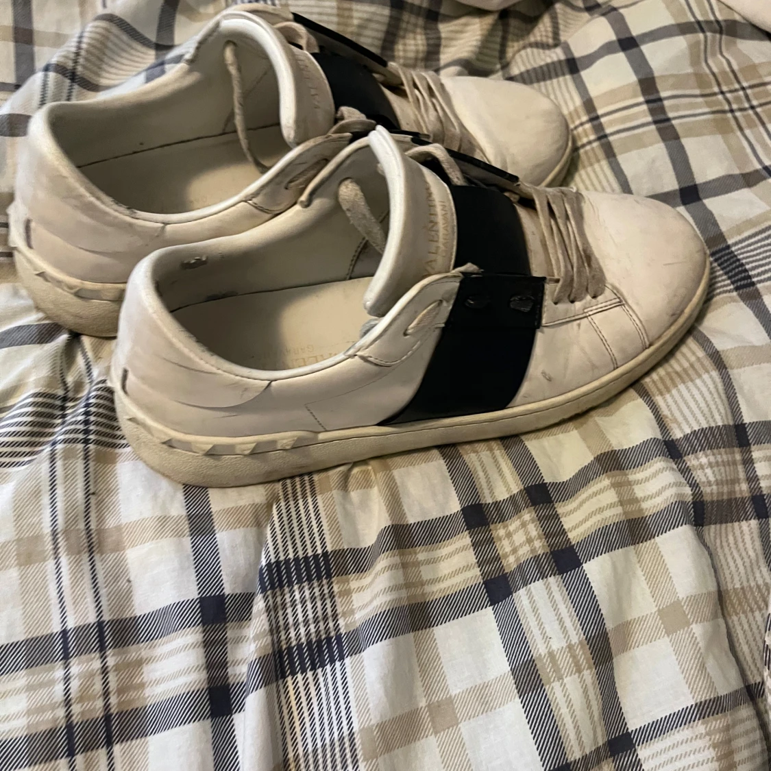 Valentino Garavani vit/svart - 1