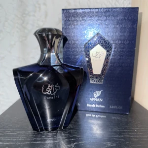Afnan Turathi Blue - Afnan Turathi Blue 90ml. Endast testsprayad, ca 88-89ml kvar