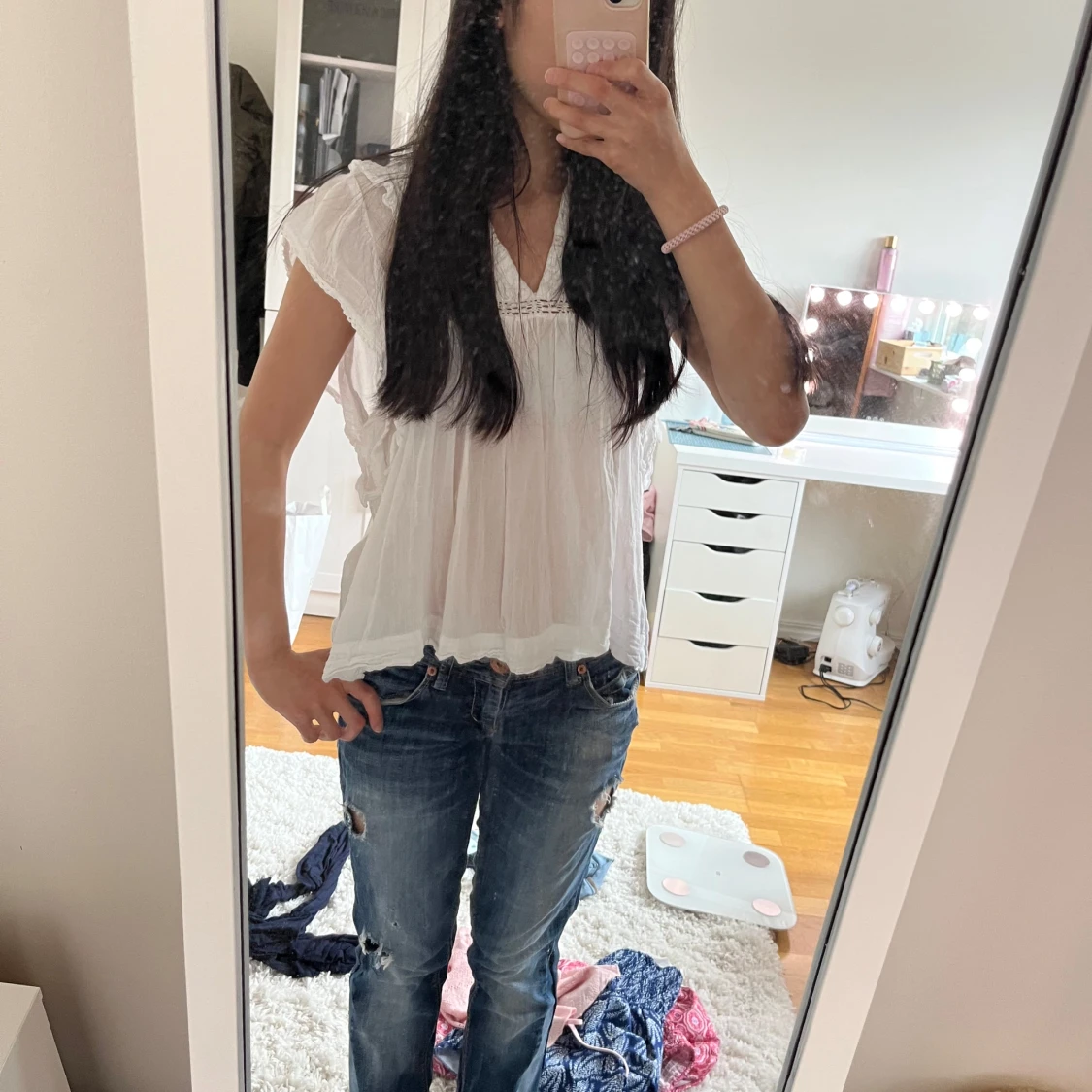 Blå slitna bootcut jeans - 1