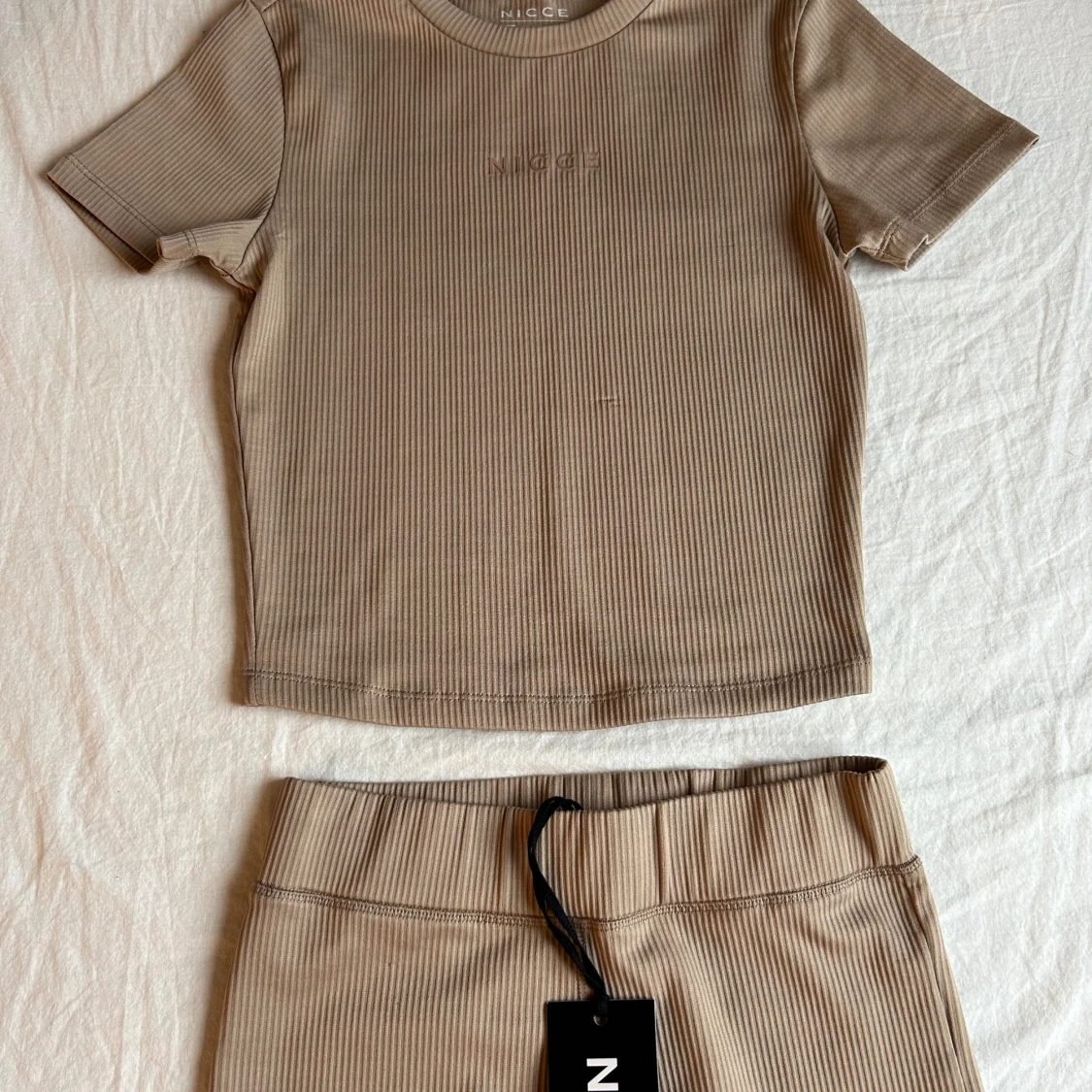 Shorts från NICCE - 4