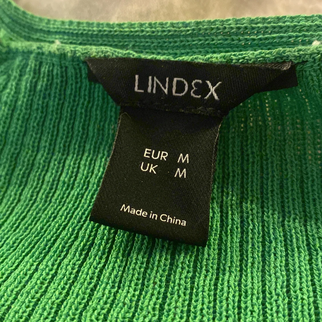 Grön ribbad långkjol från Lindex - 3