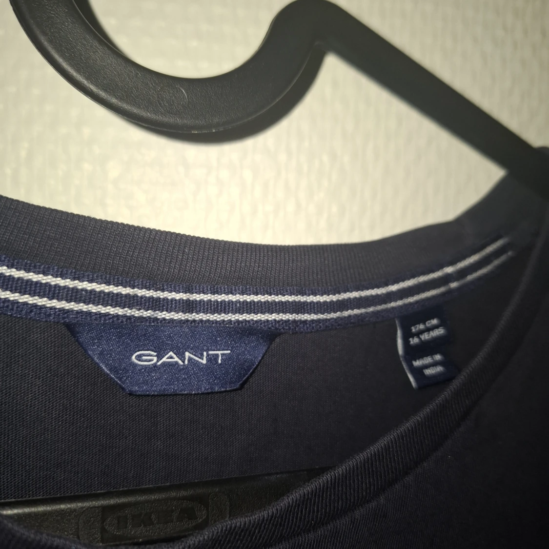 Mörkblå t-shirt från GANT - 2