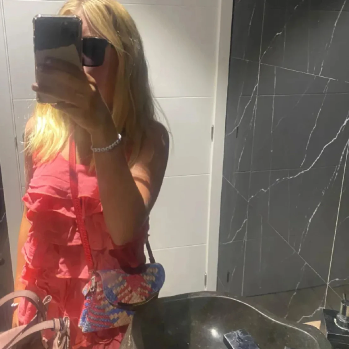 Rosa volangklänning