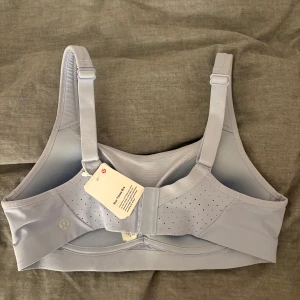 Lululemon sporttopp - Sporttopp från lululemon