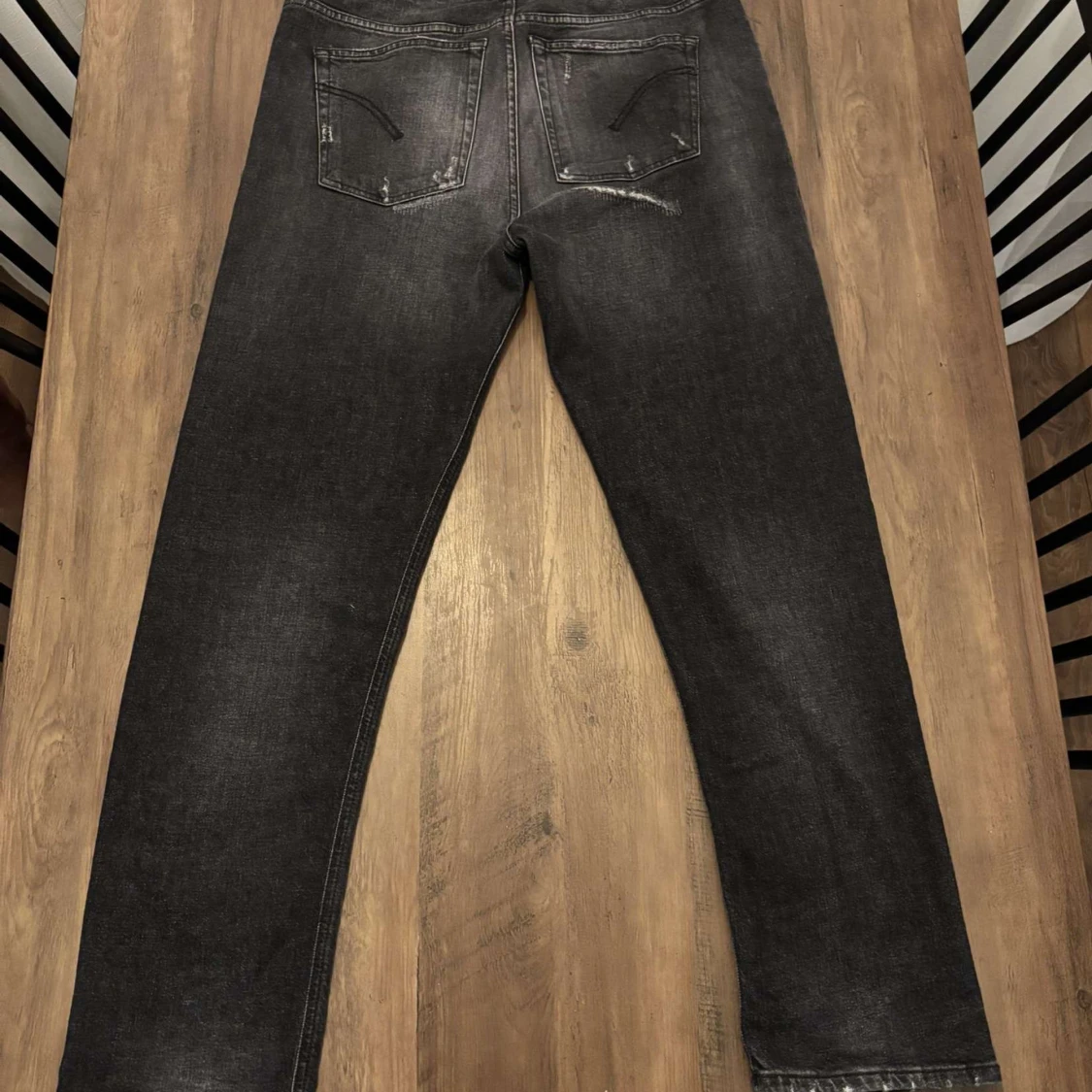 Svarta jeans från Dondup - 2