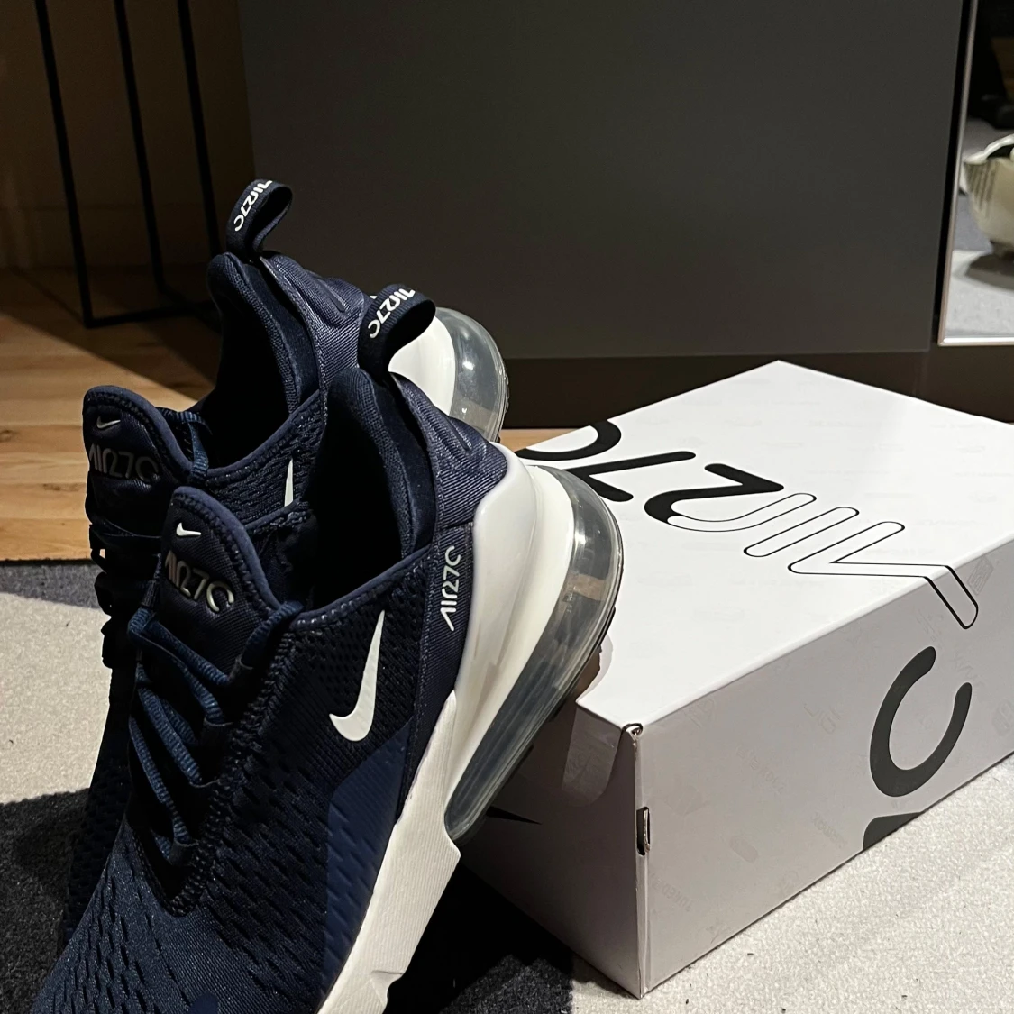 Nike Air Max 270  - 2