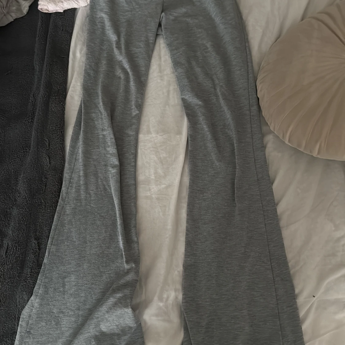 Grå bootcut yogapants - 1