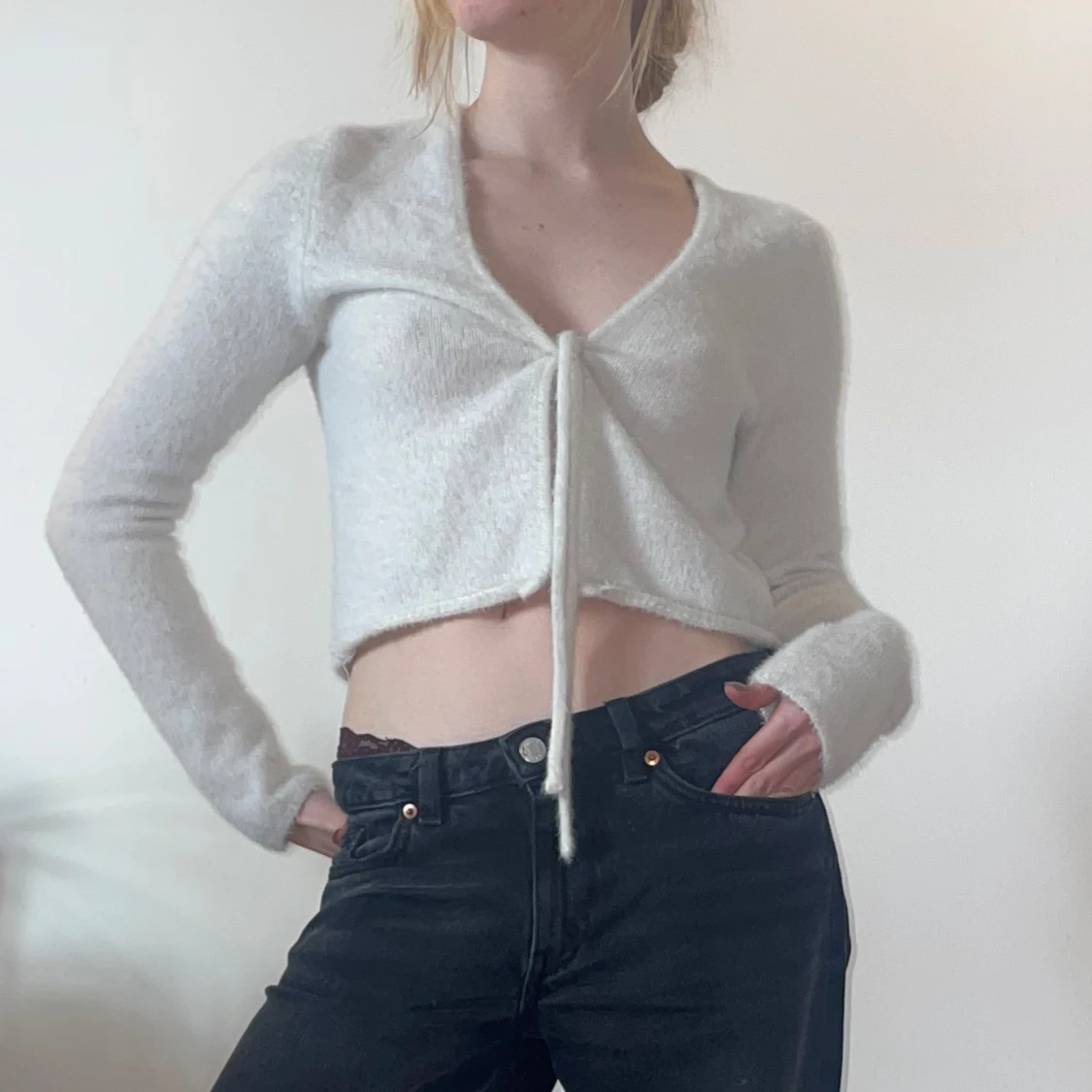 Vit stickad kofta - 1