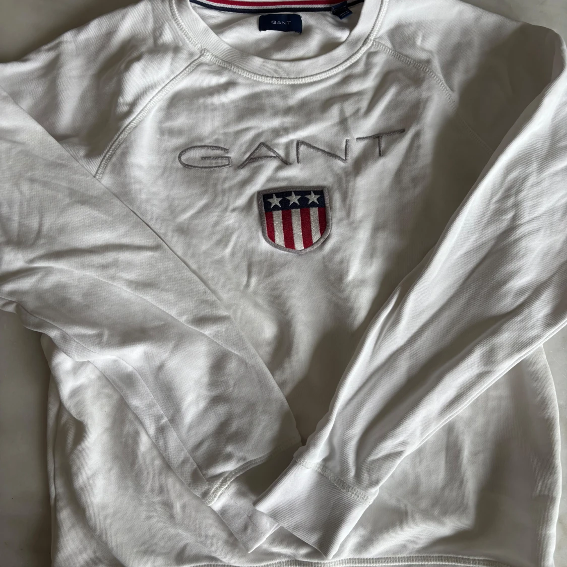 Vit långärmad tröja från GANT - 1