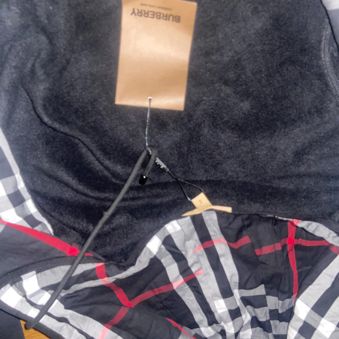 Svart hoodiejacka från Burberry - 3