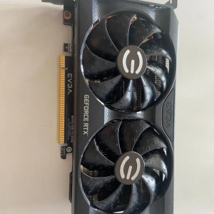 Evga 3060 - Säljer mitt EVGA GeForce RTX 3060 12GB GDDR6 i mycket gott skick. 