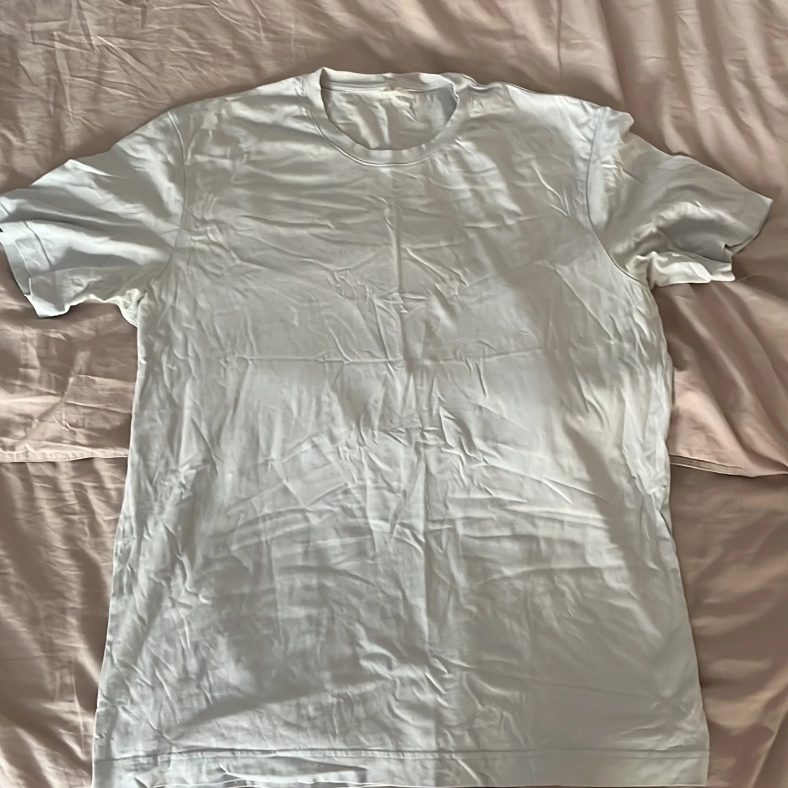 Arket- Vit basic t-shirt i bomull XL