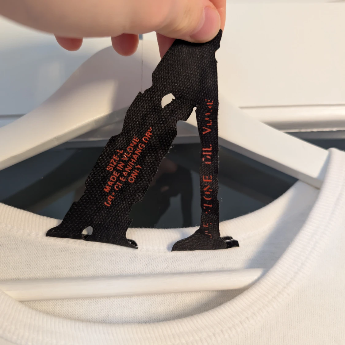 Vit VLONE t-shirt med tryck, strl L - 2