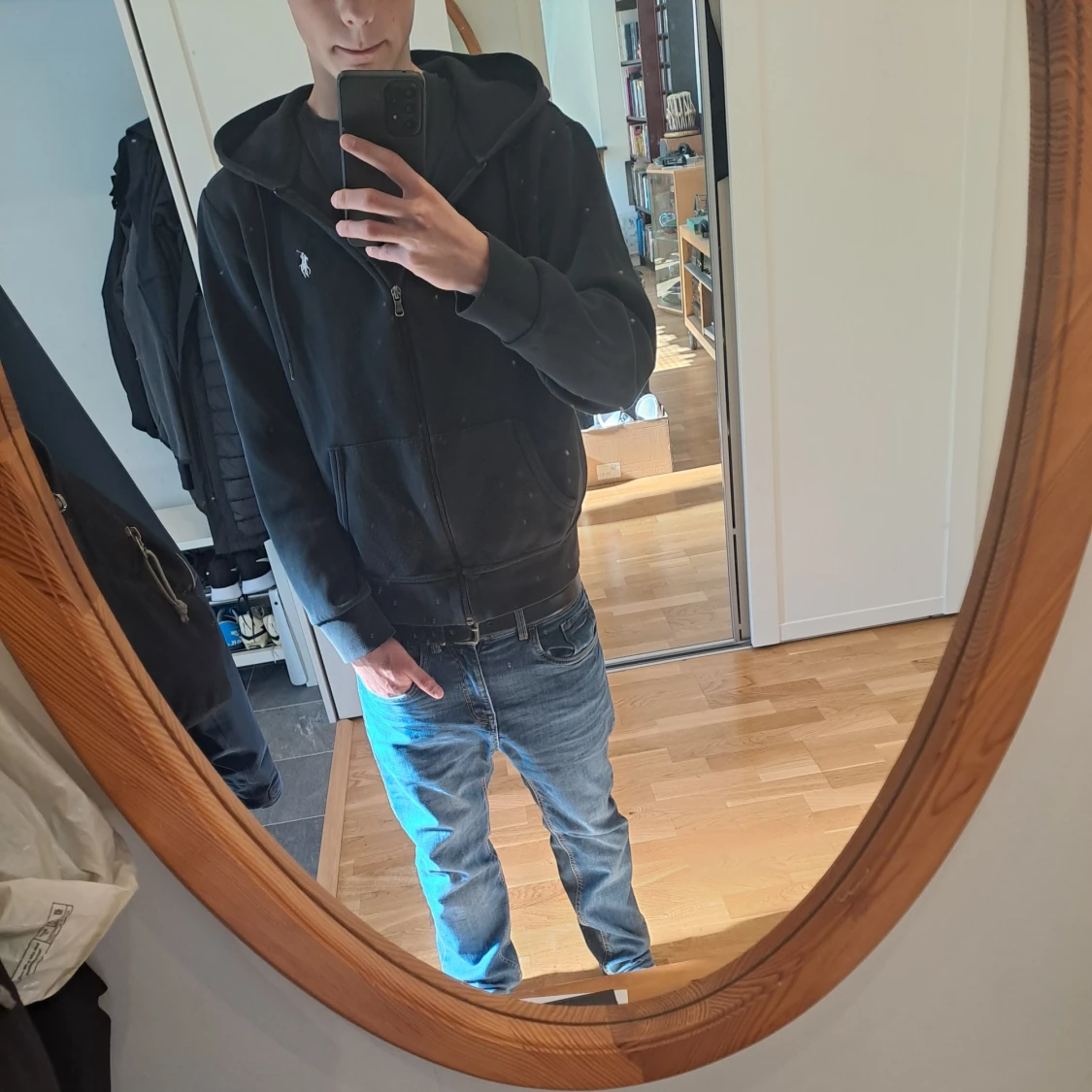Svart hoodie med dragkedja från Ralph Lauren - 1