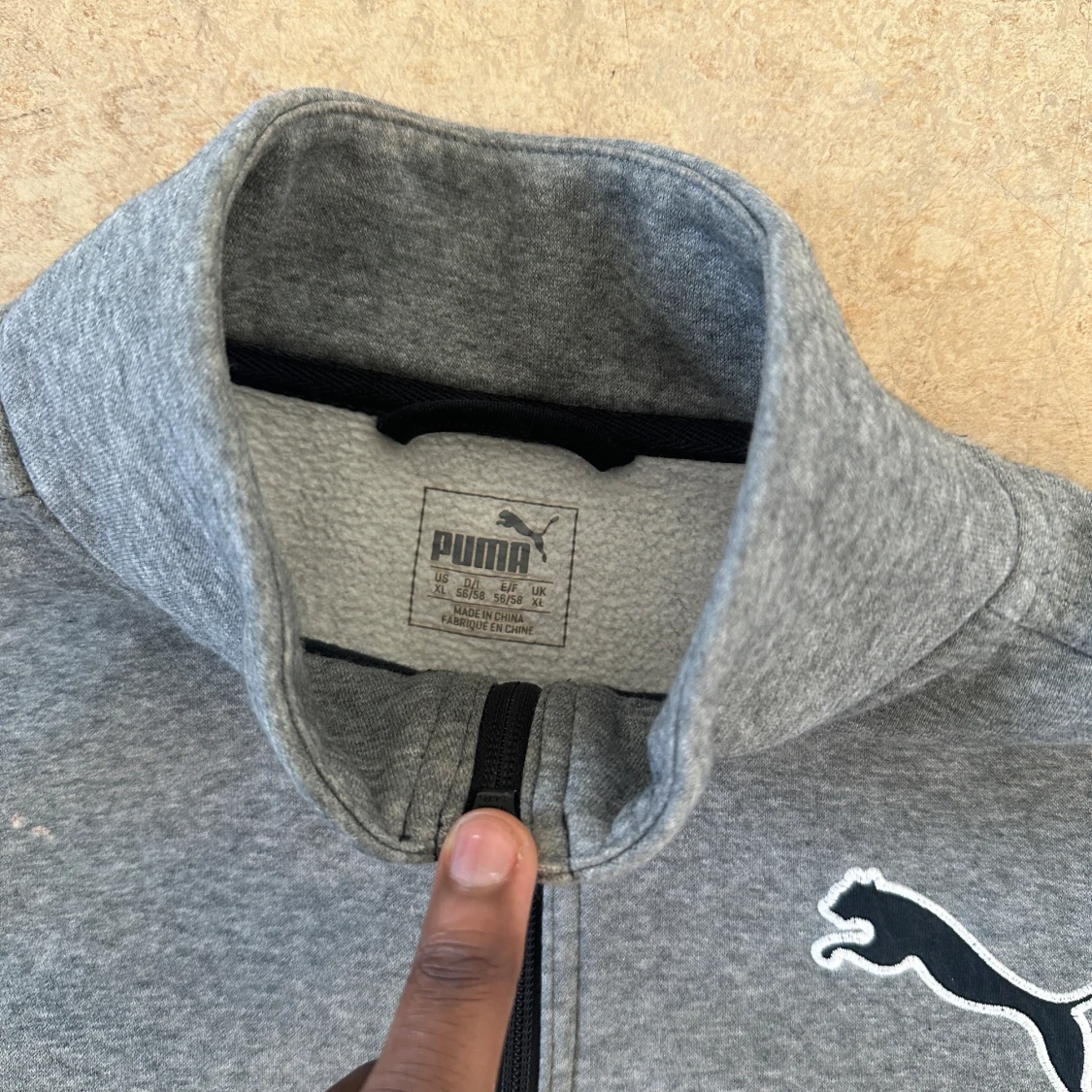 Grå ziptröja från Puma - 4