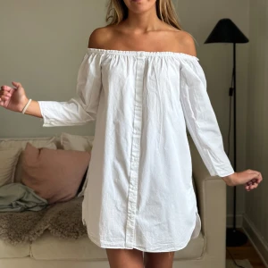 Student klänning - Säljer denna så snygga klänning🎀🎀