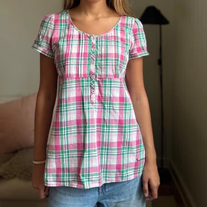 Sååå fin blus - Säljer denna Såå fina blus🎀🎀