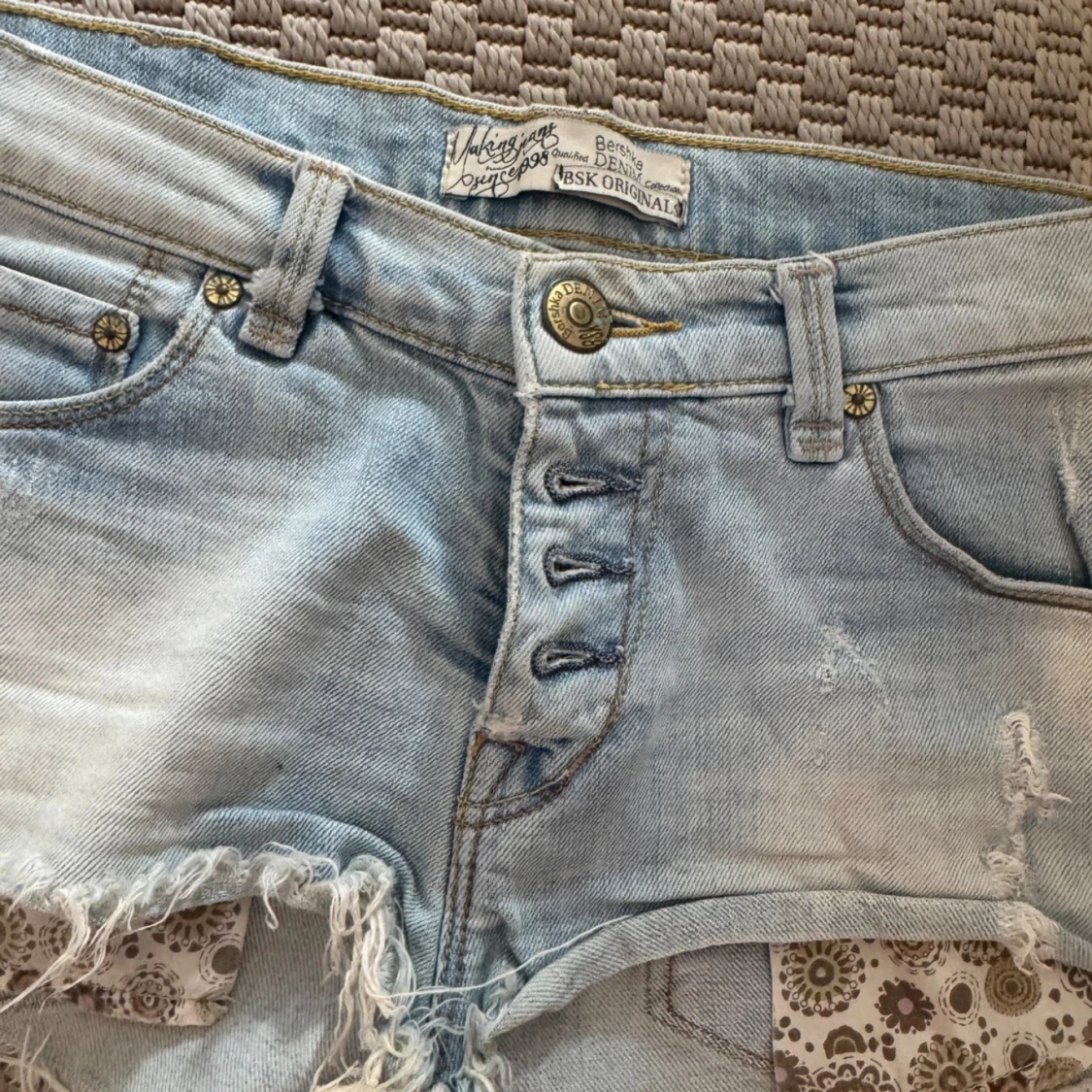 Ljus blåa low waist shorts 🩷 - 1