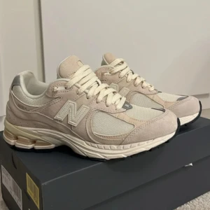 Beige New Balance 2002r - New balance 2002r beige, bra skick