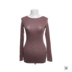 Intimissimi - Intimissimi topp, använt skick, hittade inte färgen på hemsidan men den är röd/brun. 