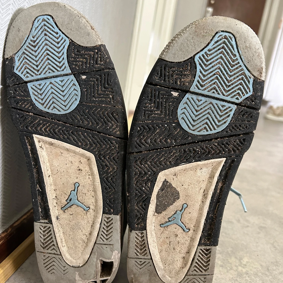 Nike Air Jordan 4 Retro University Blue - 3