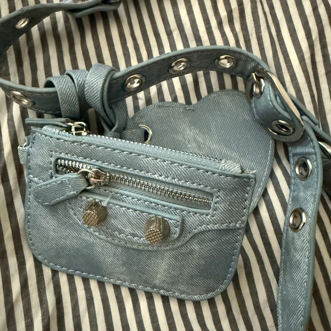 Ljusblå axelväska i jeans mönster - 3