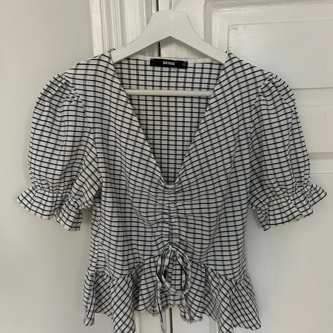 Rutig blus från Bik Bok