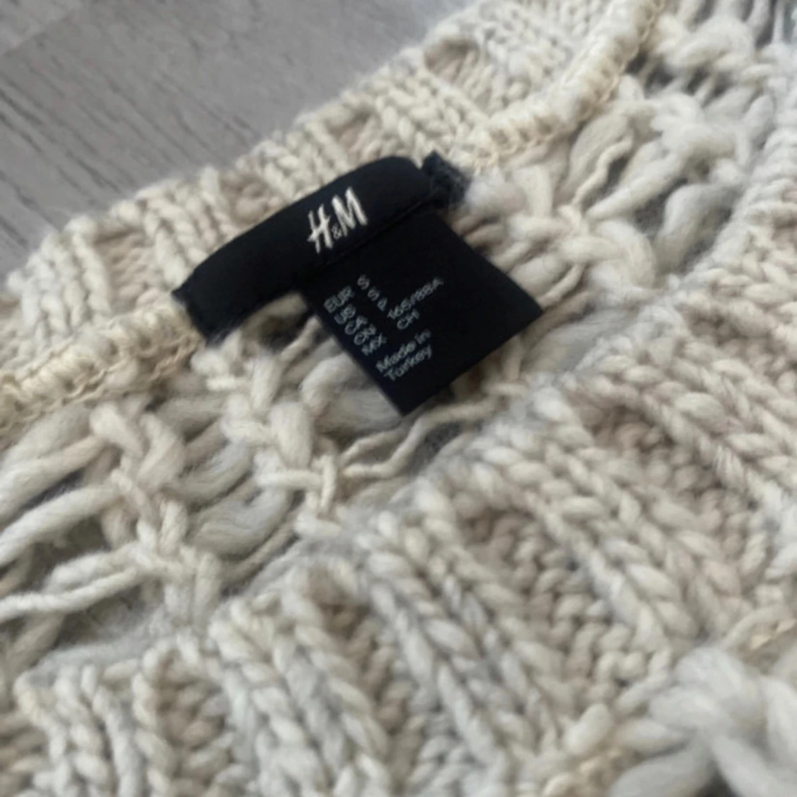 Beige stickad tröja - 4