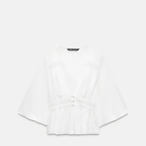 vit blus - superfin blus från Zara, i nyskick🥰