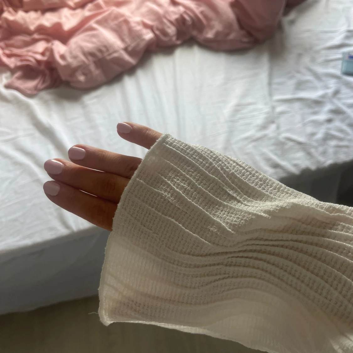 Vit blus från Gina Tricot - 4