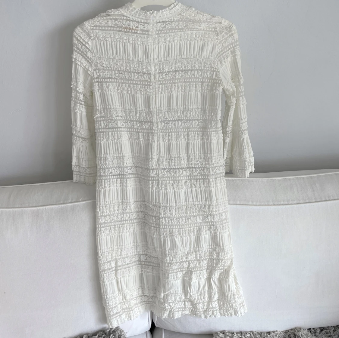 Vit spetsklänning från byTiMo - 3