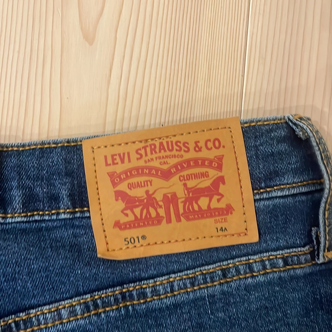 Blå Levis 501 jeans - 2
