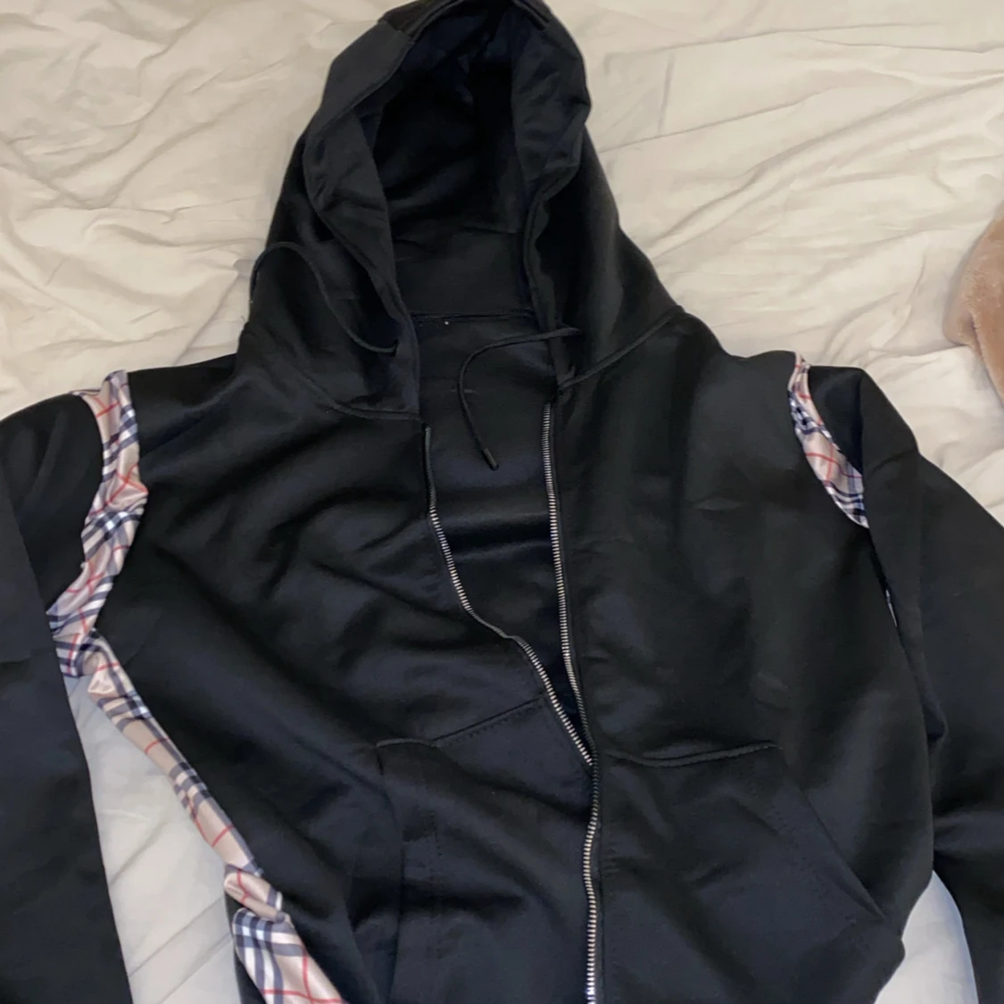 Burberry hoodie - 1